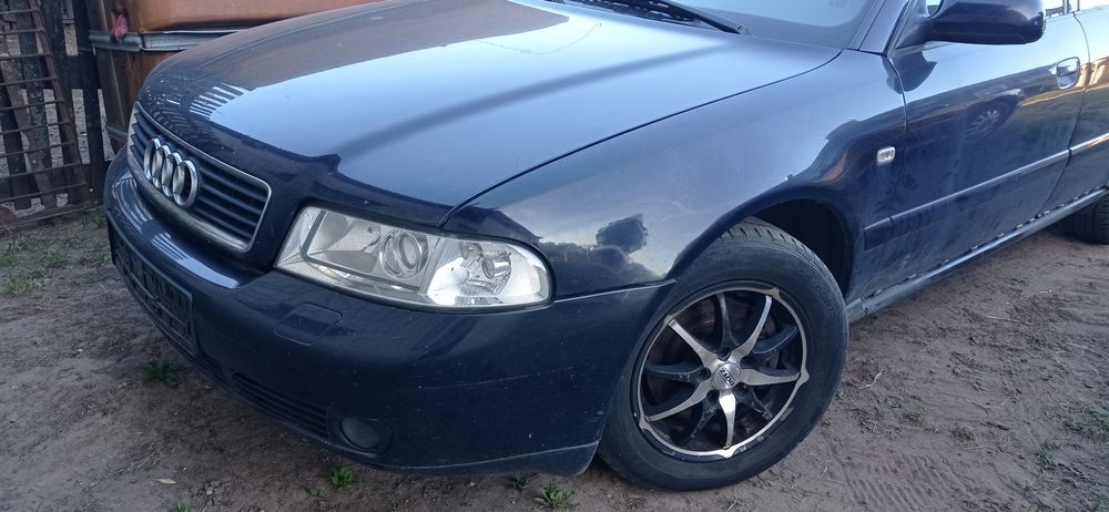 Audi a4 b5 zderzak maska pas