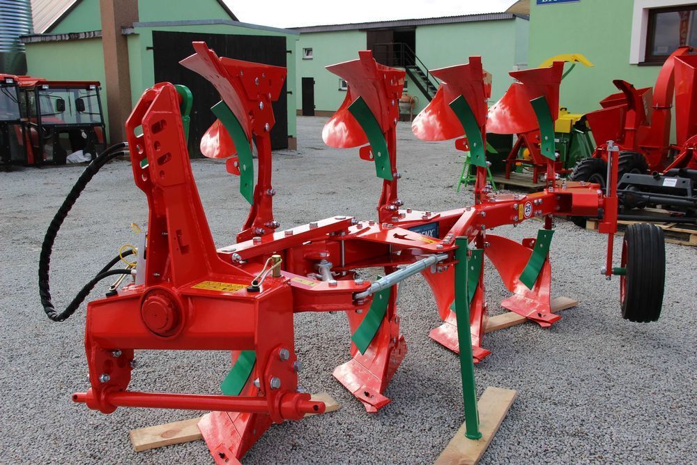 Pług pługi Agro-Masz LEKKI obrotowy obracalne zrywalny zrywalne