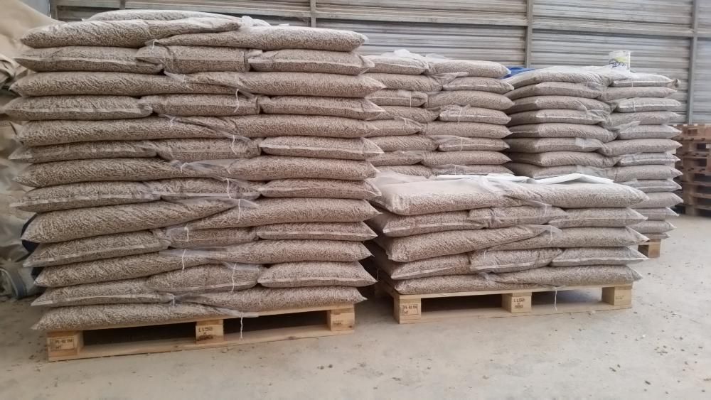 PROMOCJA ! PELLET drzewny sosnowo - bukowy 6mm - producent