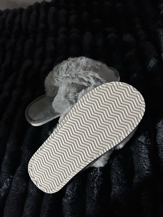 Капці сірі 36-37 плюшеві