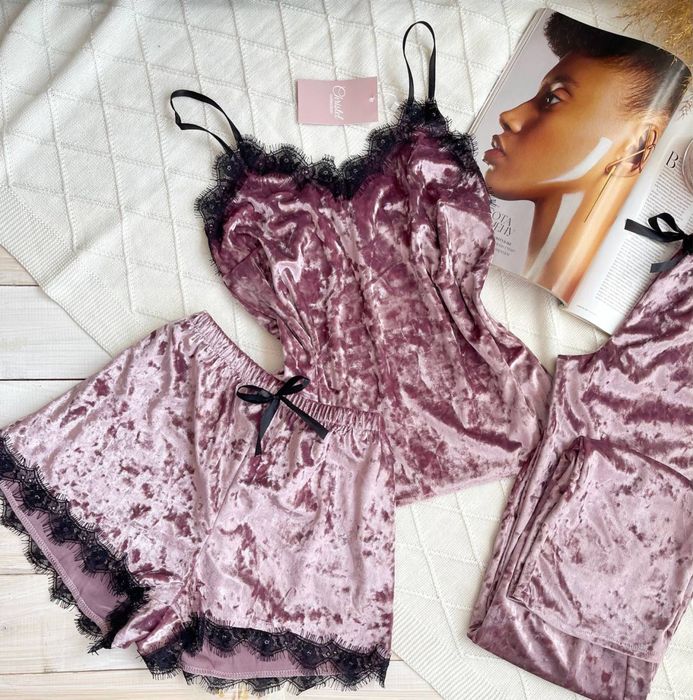 Велюровый набор.