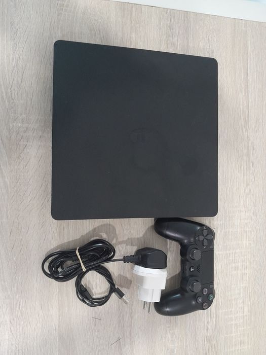 Playstation 4 slim 1tb