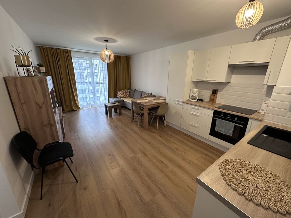 2pokojowe mieszkanie z podziemnym miejscem parkingowym b.blisko morza