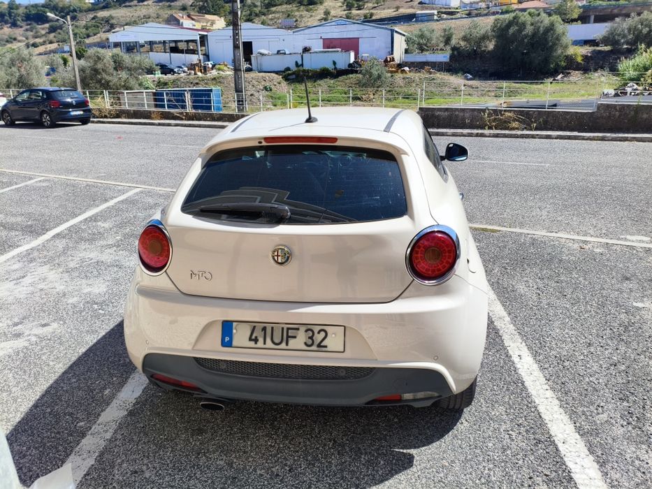 Alfa Romeo mito 1.3 jtd 2014 — photo 4