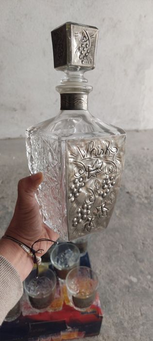 Serviço de whisky
