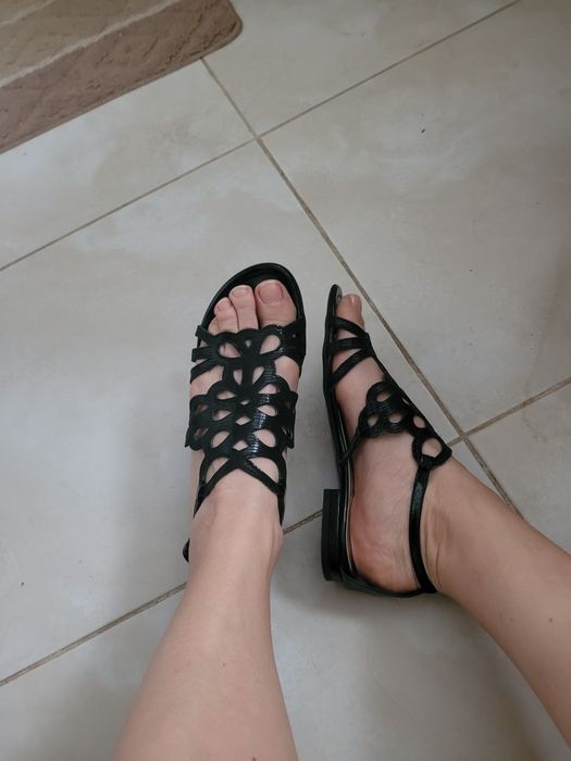 Sandały ażurowe 37 skóra na płaskim obcasie Zodiaco