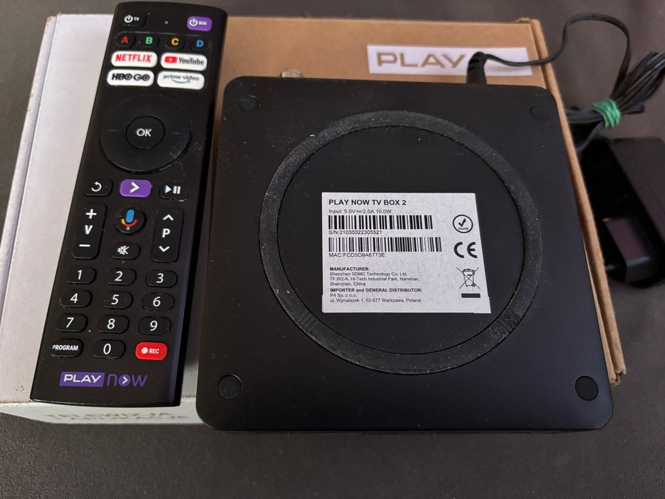 Play Now Android TV Box 3 (2GB) Android 12 + TV z Polski i całego świata + DVBT2