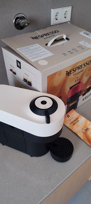 Máquina de café Nespresso vertuo pop