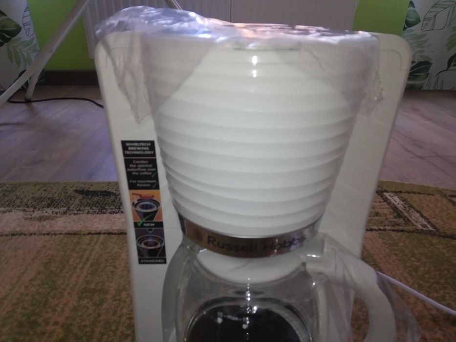 Ekspres przelewowy do kawy Russell Hobbs Inspire white biały 1,25l