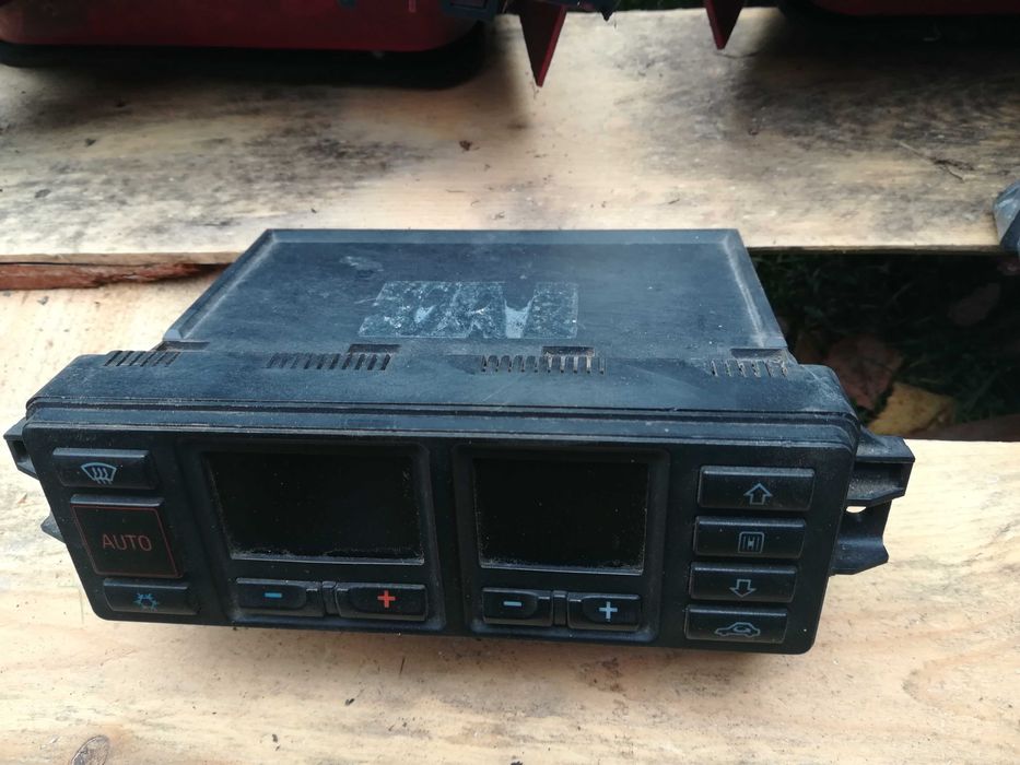 AUDI A4 B5 1.8T AEB Lampy Chłodnica Panel Klimy