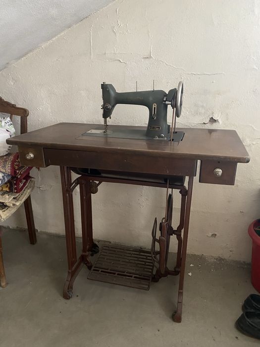 Maquina de costura