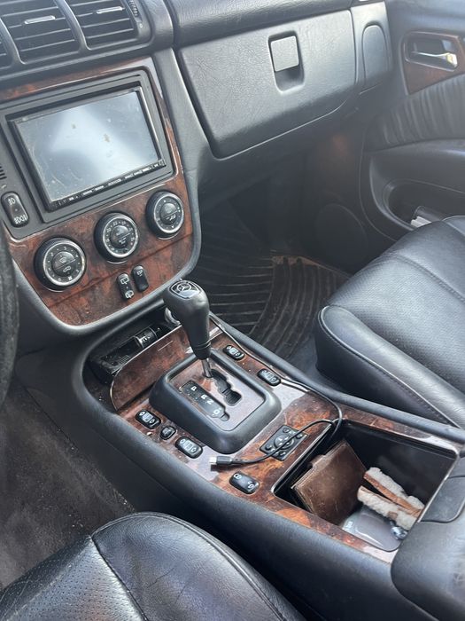 Mercedes ML 270