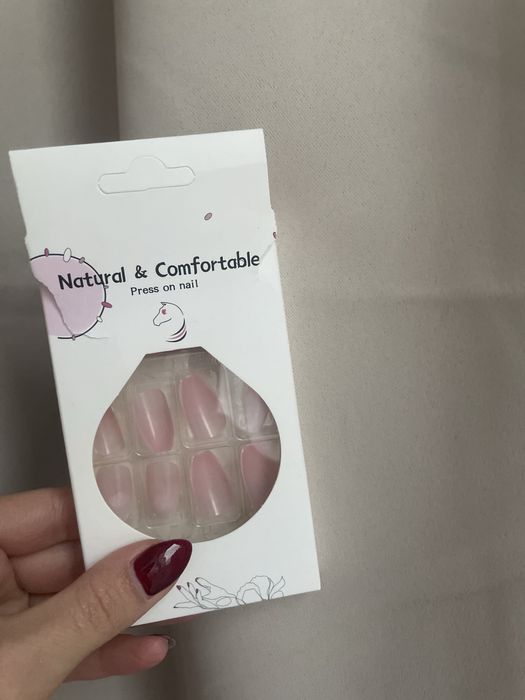 Paznokcie sztuczne Temu