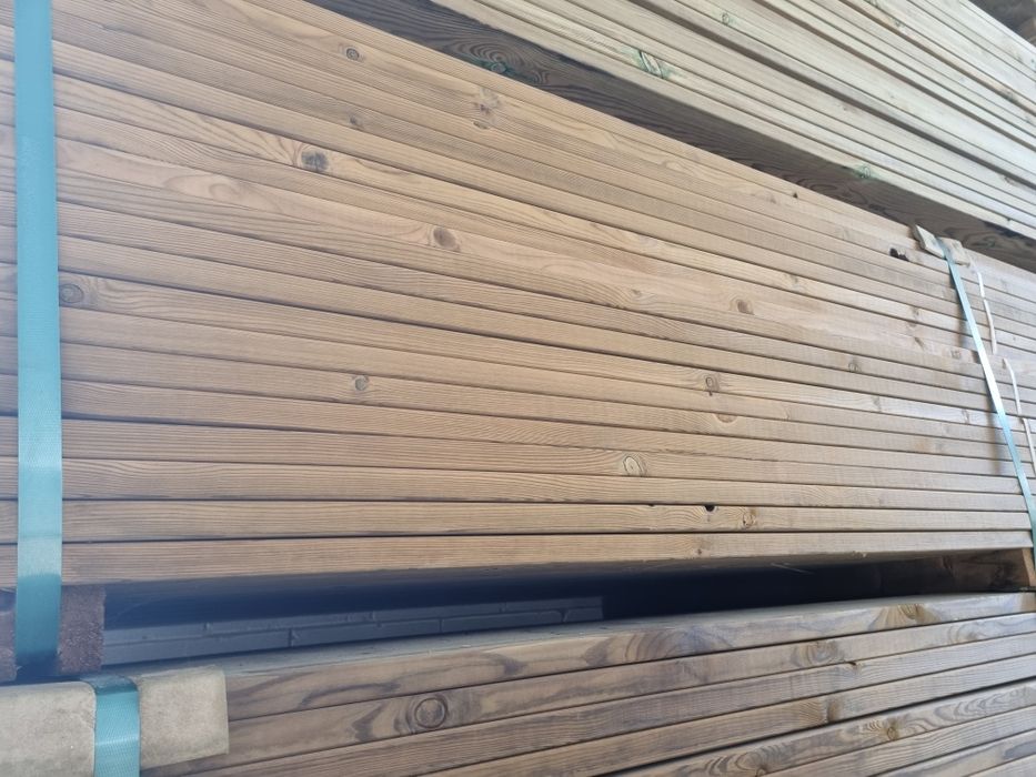 Deck de  Casquinha Vermelha Tratada