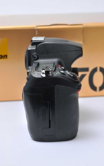 Nikon D700 (excelente estado)