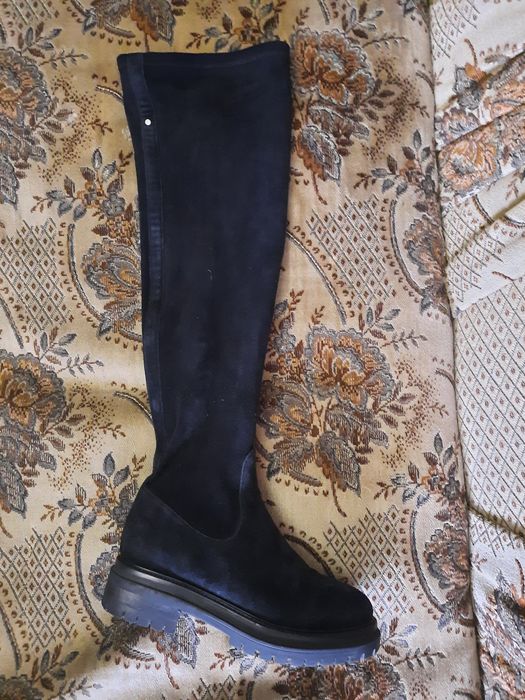 Ботфорты женские на низком ходу