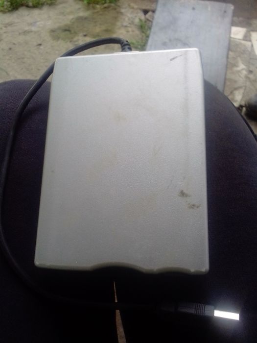 Продам бу внешний привод для комп'ютера, ноутбук