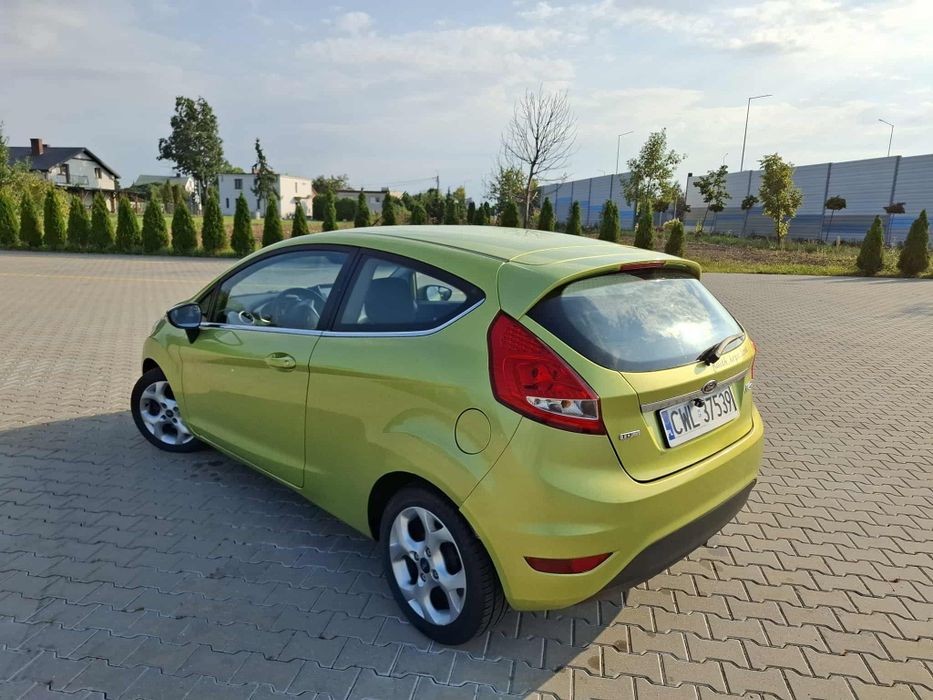 Sprzedam Forda Fiestę