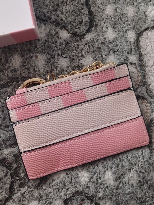 картхолдер victoria's secret.