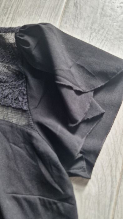 bluzka Mohito czarna z koronką rozmiar XL
