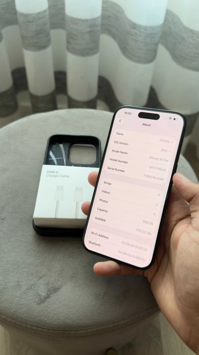 Apple iPhone 15 Pro 256GB 90% "preto" + cabo e capa