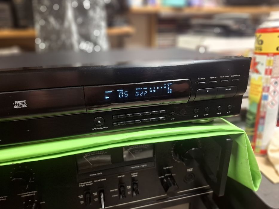 Cd Kenwood DP-3040