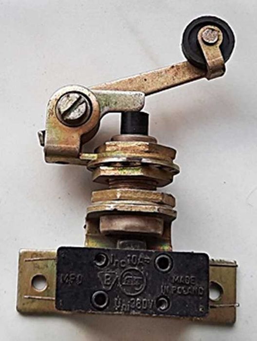 Wyłącznik krańcowy MPO - 3 , 10 A 380 V