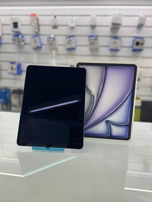 iPad Air M4 13” 128GB — Novo Modelo (Março) | Como Novo