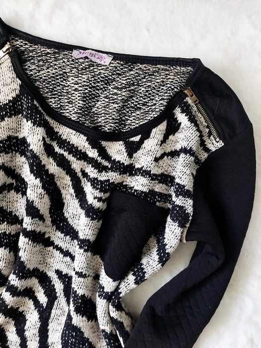 Bluza Sweter 2w1 Zebra Pikowane Rękawy Zwierzęcy Print Zip Wiskoza S M