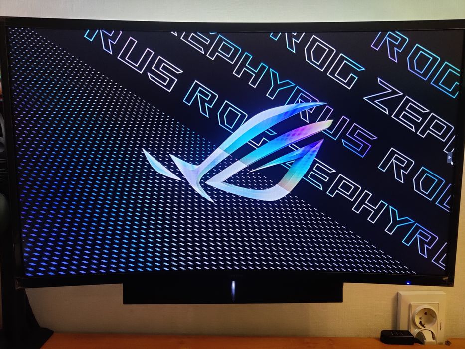 Монитор Samsung 27" curved  s27d360gai