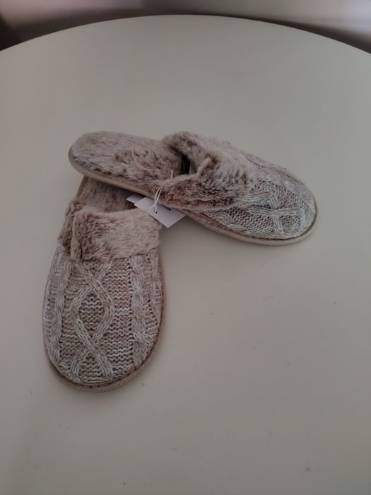 Nowe damskie kapcie roz 36/37 Sinsay