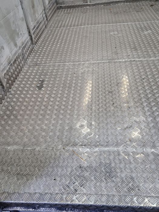 Sprinter do transportu zwierząt zywca bydła