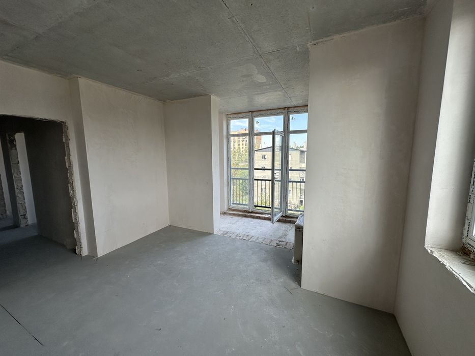 Продам 2кімнатну квартиру у новобудові " RIVER CITY"