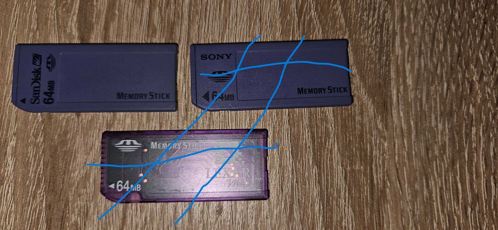 Pamięci foto  - Memory  Stick 64 mb - używane - sprawne