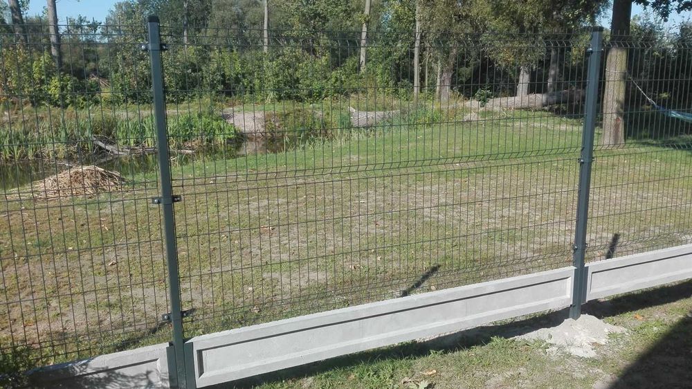 Ogrodzenia panelowe H 1.23 fi 4 +podmurówka