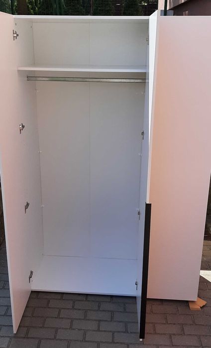 szafa trzydrzwiowa marlu