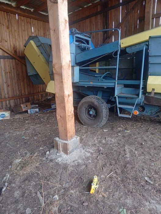 Продам картопле комбайн Анна