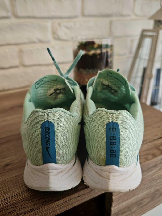 Buty NIKE Zoom Fly r. 38