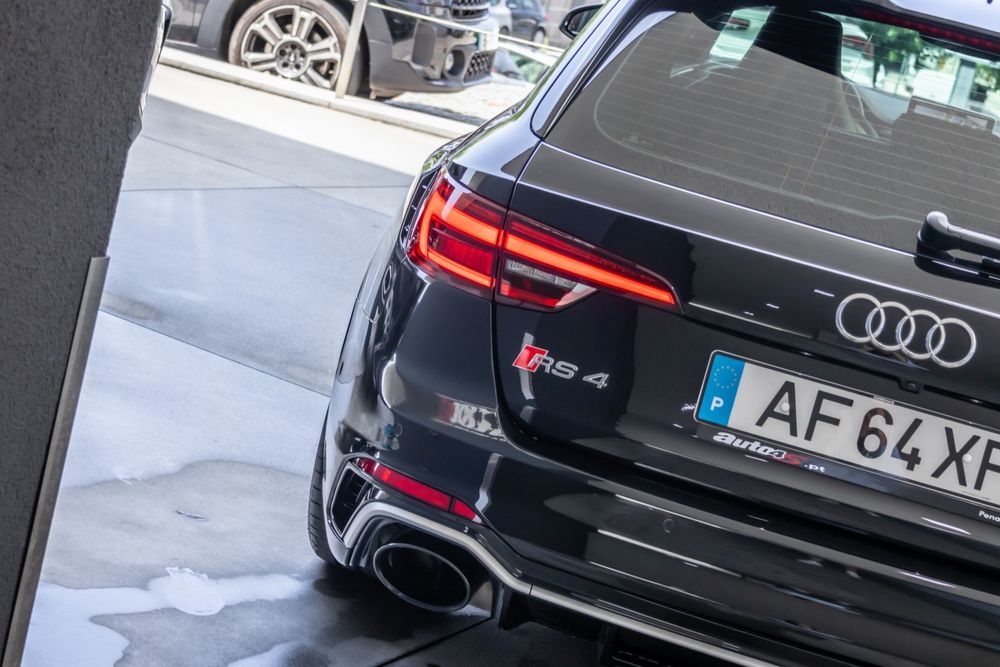 Audi RS4 Avant