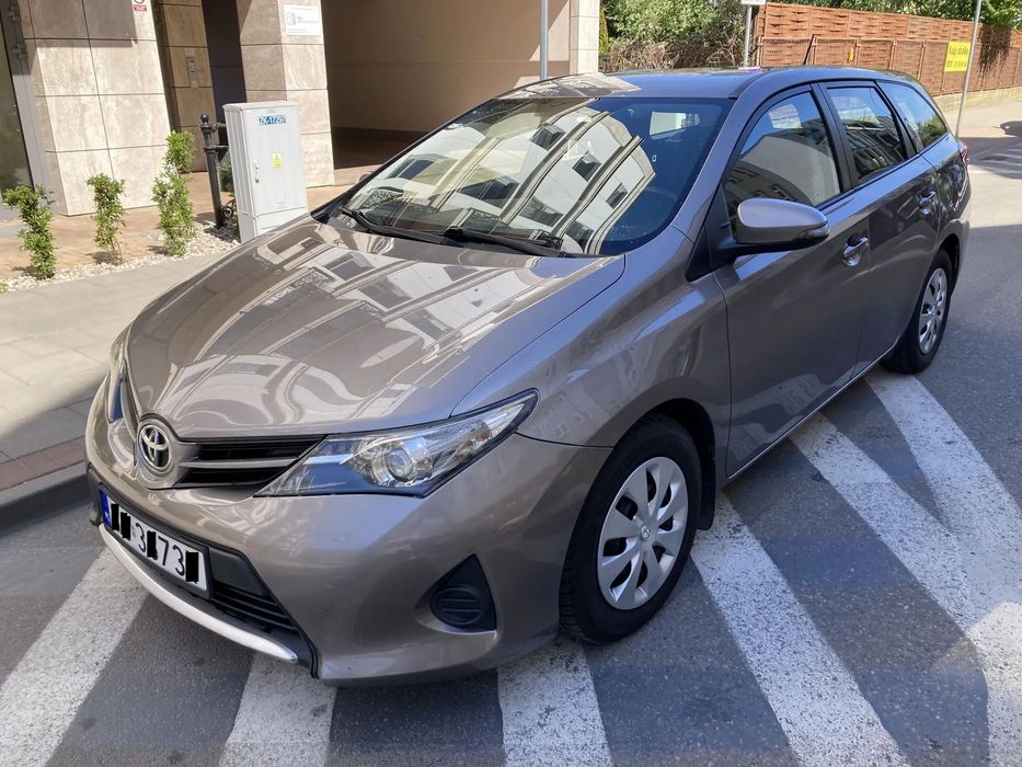 Toyota Auris Zadbany SALONOWY Automatyczna Klima Ledy