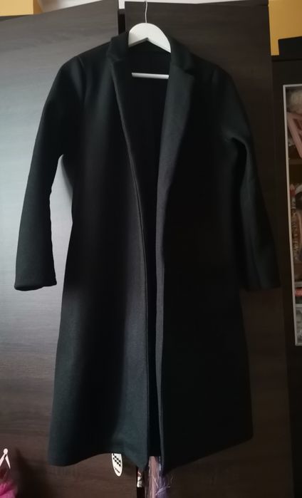 Klasyczny prosty  niezapinany płaszcz S/m/l