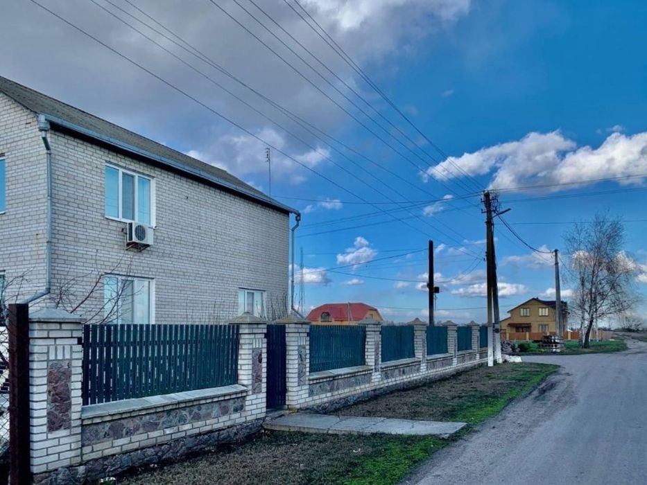 Продаж будинку в Узині