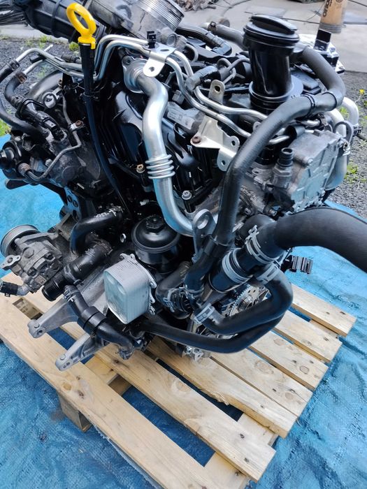 VW t5 CARAVELA transporter 2.0 TDi silnik CAA 11r SZWAJCAR montaż