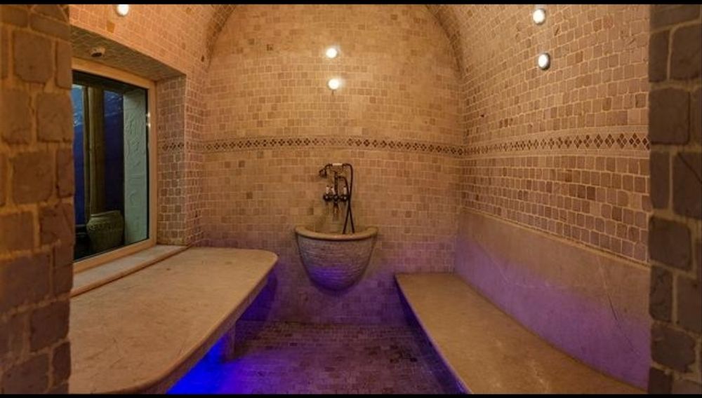 Дом с бассейном трасса здоровья 16я фонтана.на новый год пишите