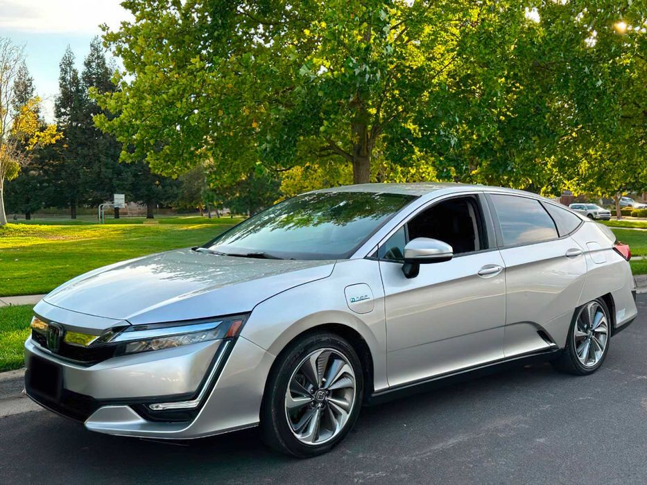 Honda Clarity      2018