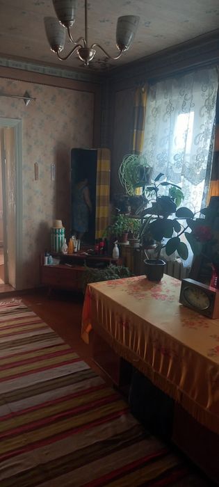 Продам Дом р-н 28школы 3к,гараж,хоз.постр,погреб, 5с.земли.