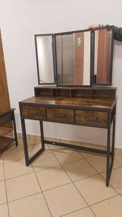 Toaletka  z lustrem industrial loft jak nowa