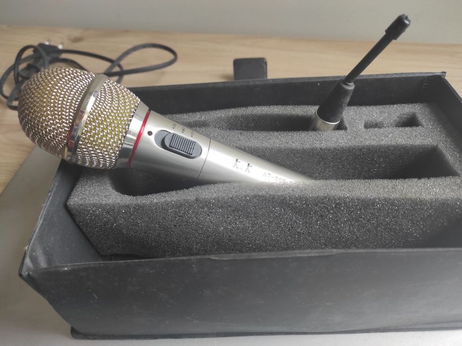 DVD and Karaoke Player64752024169731122