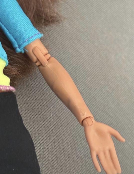 lalka Barbie Made to Move DJY08