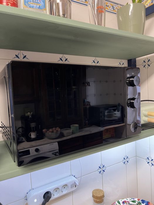 Forno Micro-ondas IKEA preto – bom estado